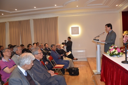 Вьетнамские интеллигенты во Франции обращают взор на Родину